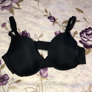 Moi Black underwire Bra size 38B